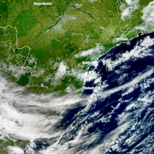 Feriado prolongado segue com tempo firme e sol entre nuvens no Litoral Norte