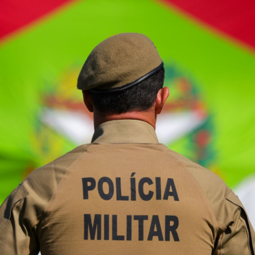 190 anos da PMSC: governador anuncia valorização da carreira militar e reforço no efetivo