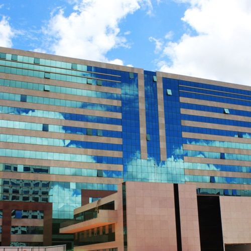Justiça determina bloqueio de R$ 119 milhões em bens de suspeitos de fraude contra aposentados do INSS