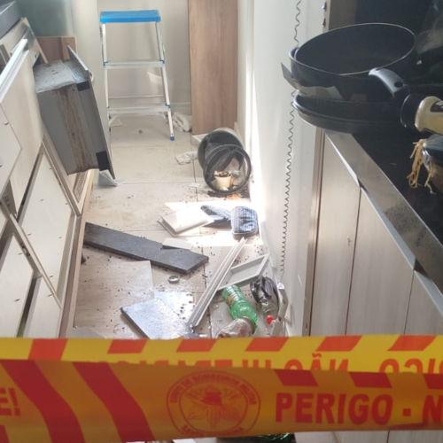 Explosão causada por vazamento de gás assusta moradores em Itajaí